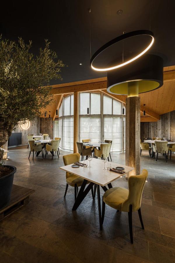 Logis Hotel Parenthese, Restaurant & Spa Chille Dış mekan fotoğraf