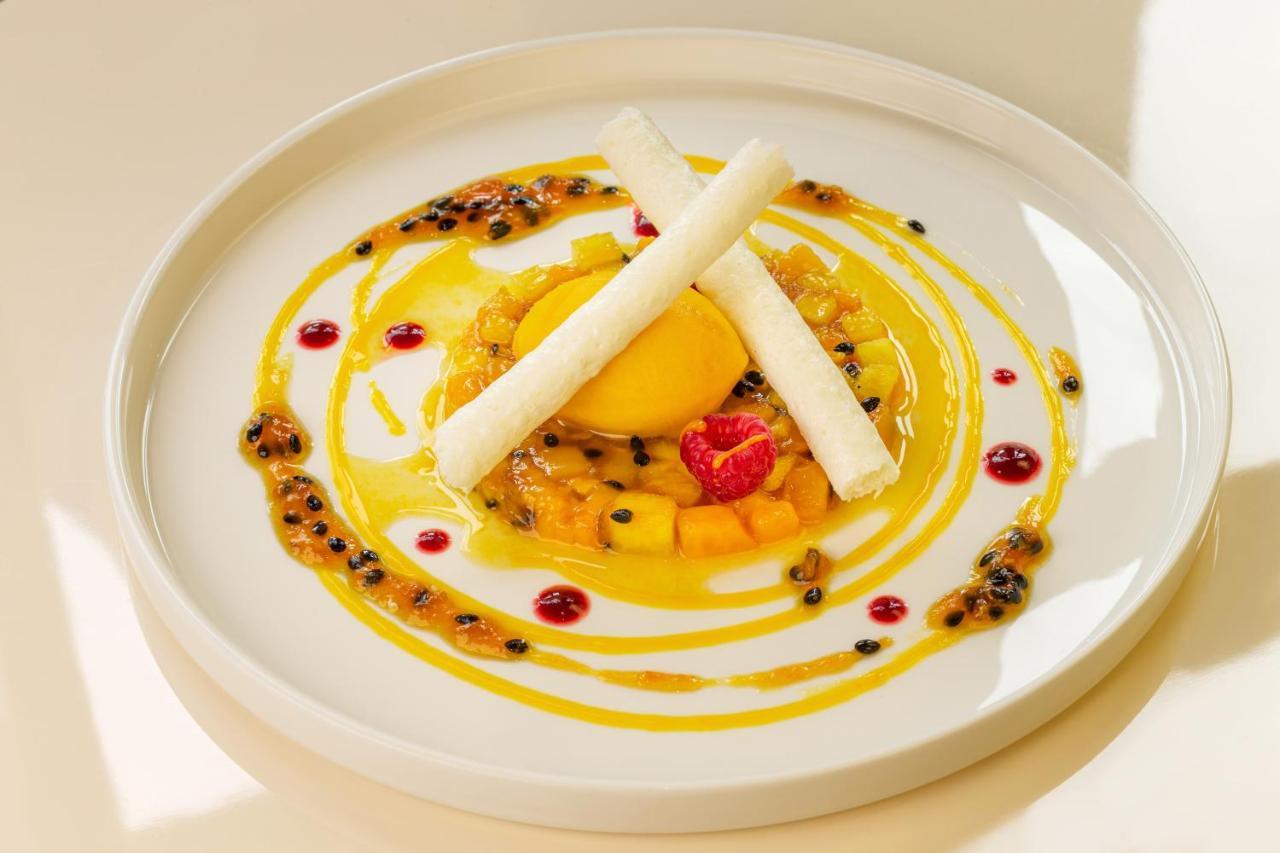 Logis Hotel Parenthese, Restaurant & Spa Chille Dış mekan fotoğraf