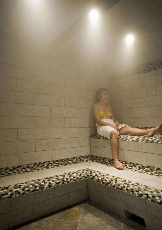 Logis Hotel Parenthese, Restaurant & Spa Chille Dış mekan fotoğraf